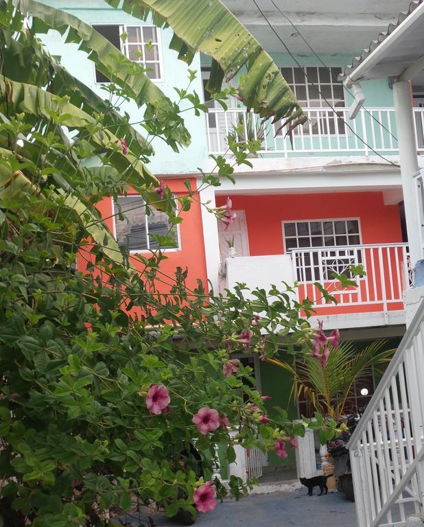 Casa de hóspedes Posada J&J Forbes - 2